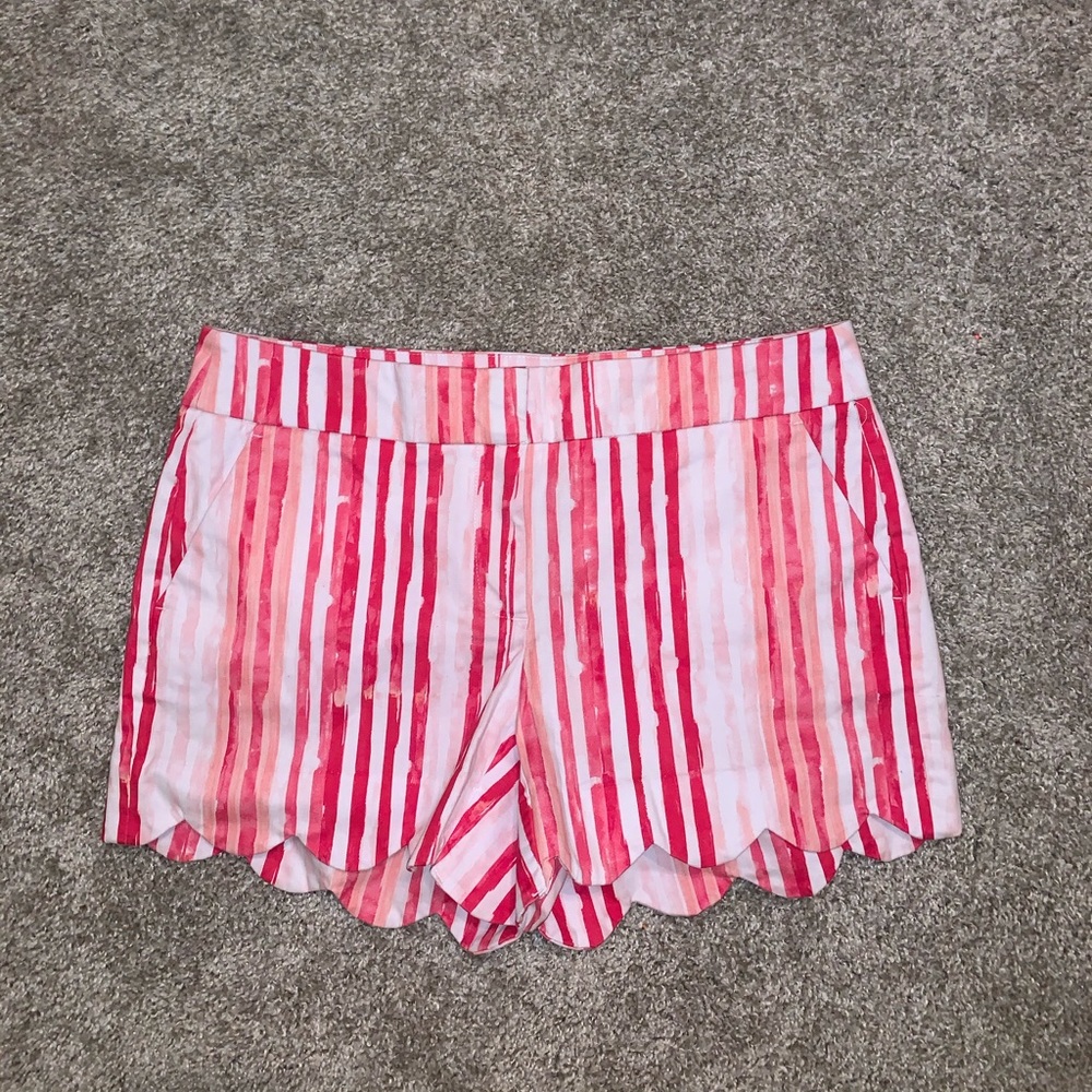 Crown & Ivy Red, Pink & White Shorts size 4 - Picture 2 of 6
